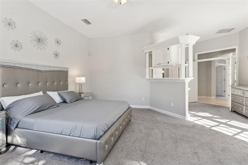 For Sale: $968,000 (4 beds, 3 baths, 3191 Square Feet)
