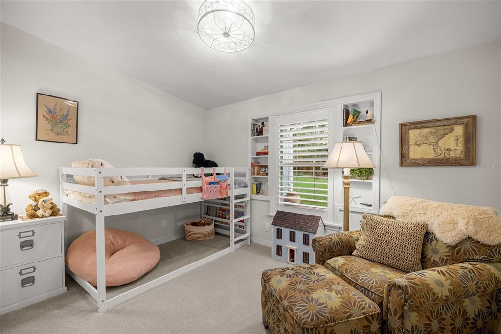 For Sale: $825,000 (4 beds, 3 baths, 3291 Square Feet)