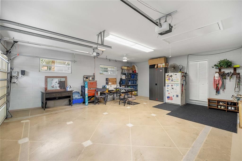 For Sale: $825,000 (4 beds, 3 baths, 3291 Square Feet)