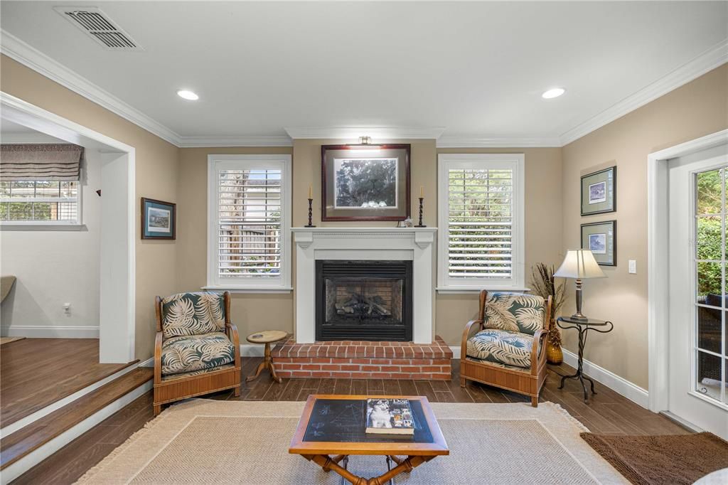 For Sale: $825,000 (4 beds, 3 baths, 3291 Square Feet)