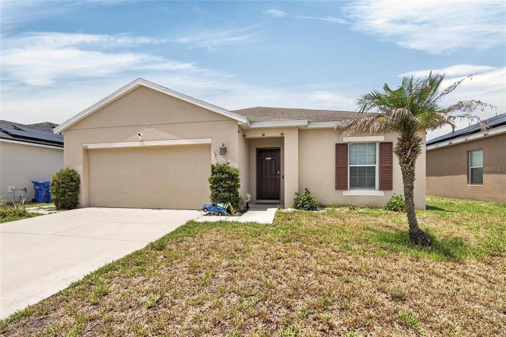 For Sale: $299,999 (4 beds, 2 baths, 1793 Square Feet)