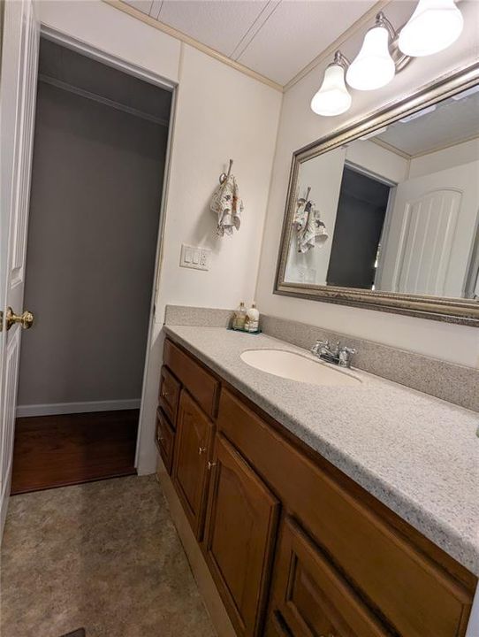 For Sale: $145,000 (2 beds, 2 baths, 1152 Square Feet)