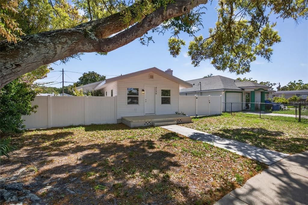 For Sale: $529,000 (3 beds, 2 baths, 1344 Square Feet)