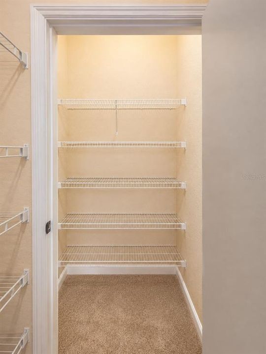 For Sale: $205,000 (2 beds, 2 baths, 1134 Square Feet)
