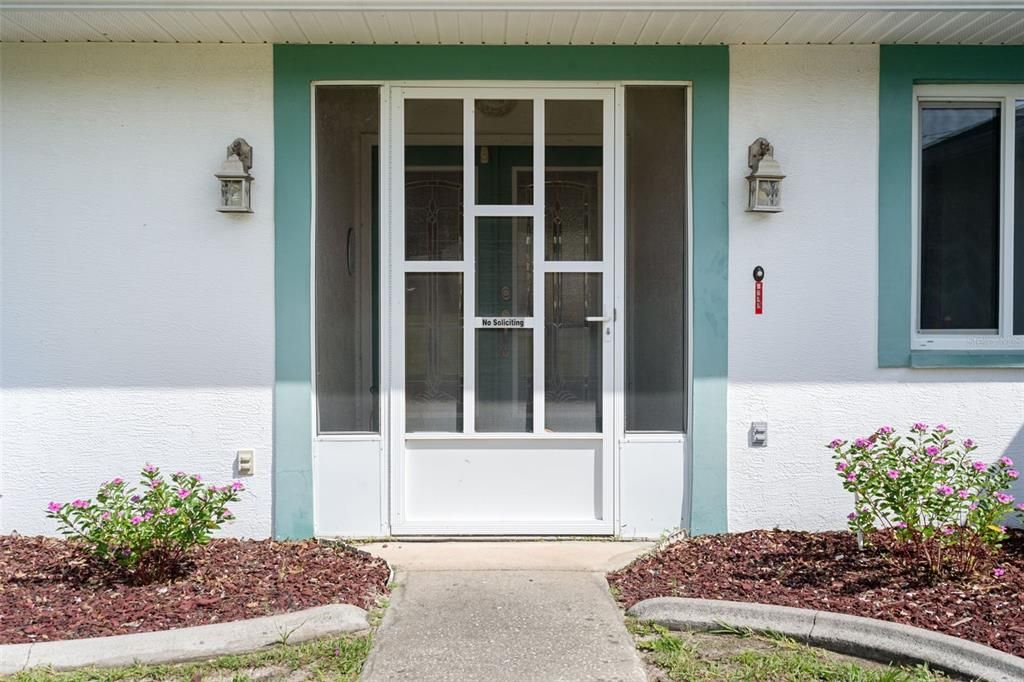 For Sale: $320,000 (3 beds, 2 baths, 1822 Square Feet)