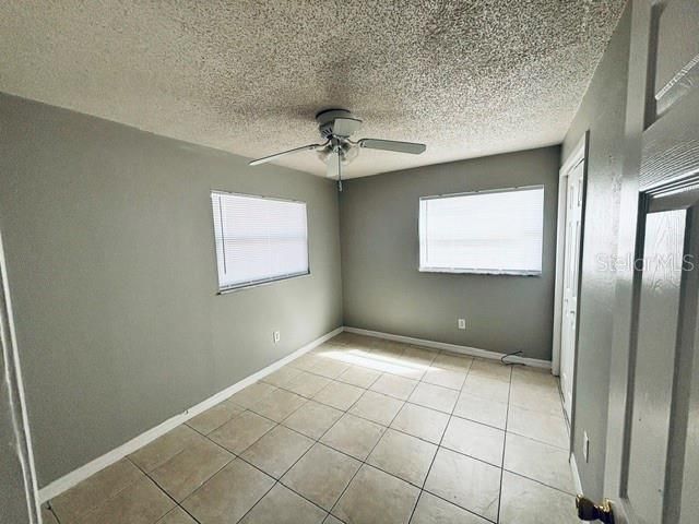 For Rent: $1,800 (4 beds, 2 baths, 1480 Square Feet)