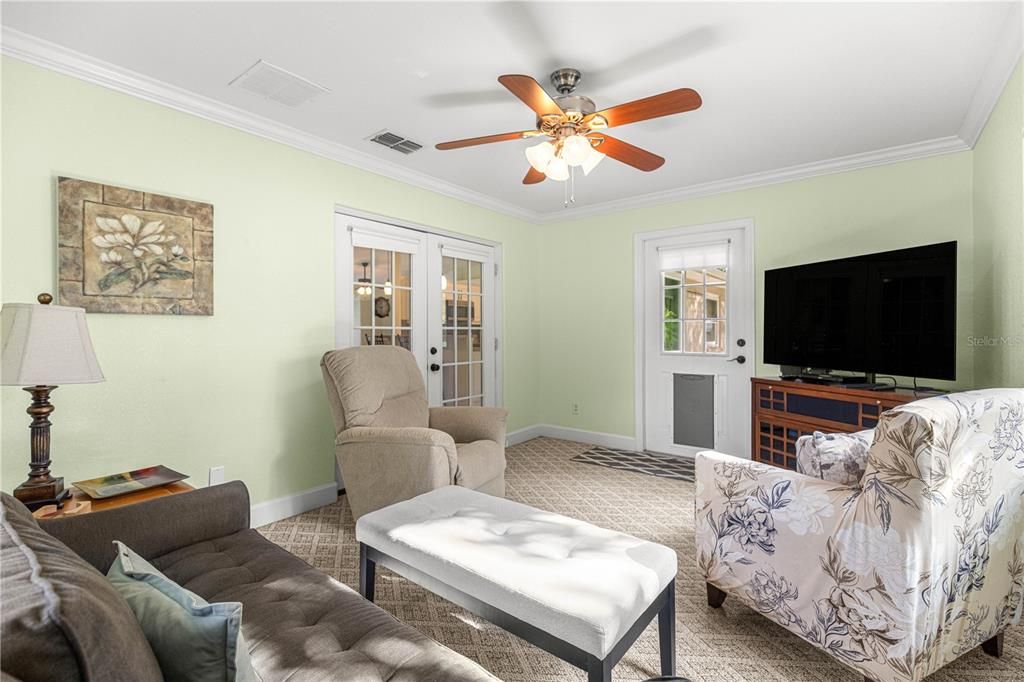 For Sale: $259,000 (3 beds, 2 baths, 1713 Square Feet)