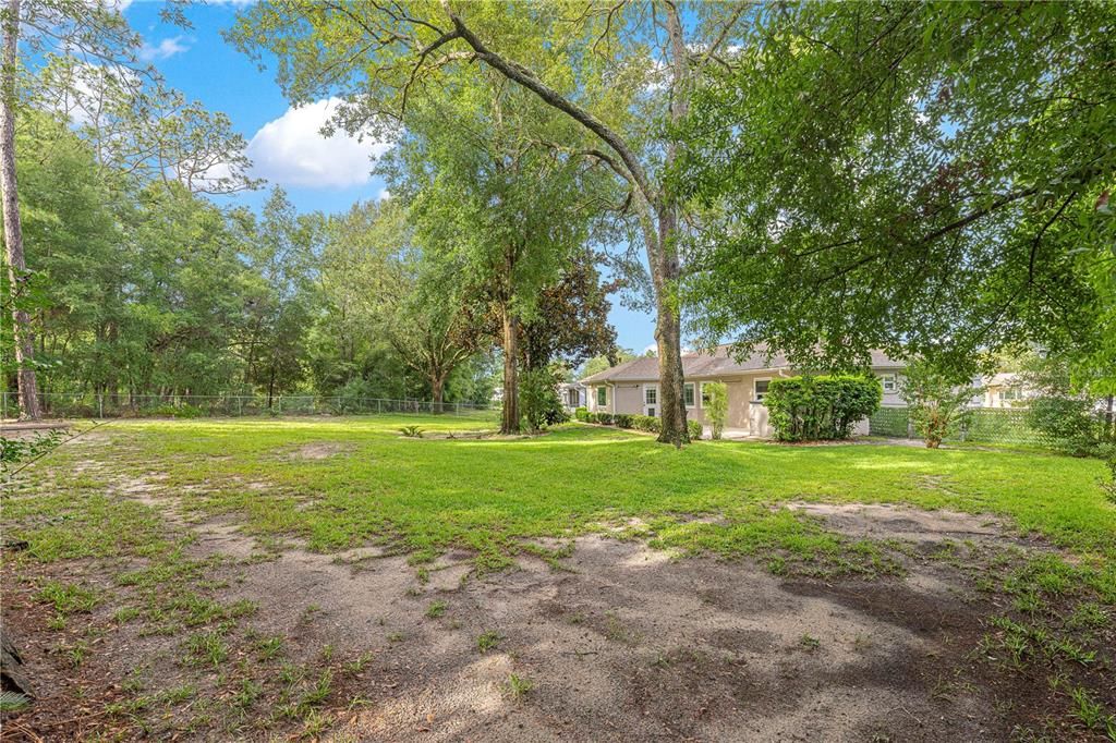 For Sale: $259,000 (3 beds, 2 baths, 1713 Square Feet)