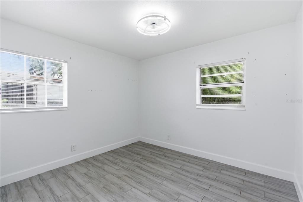 For Sale: $366,570 (4 beds, 2 baths, 1158 Square Feet)