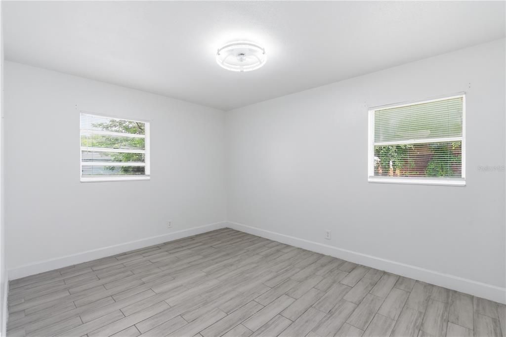 For Sale: $366,570 (4 beds, 2 baths, 1158 Square Feet)