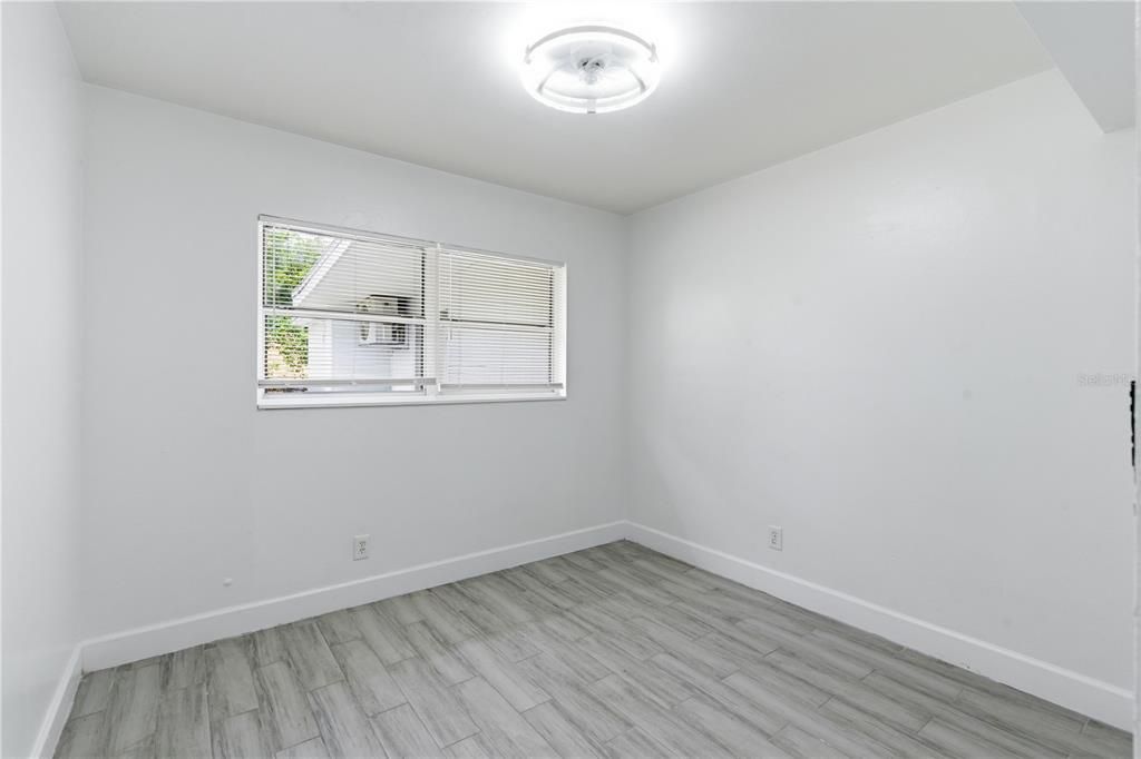 For Sale: $366,570 (4 beds, 2 baths, 1158 Square Feet)
