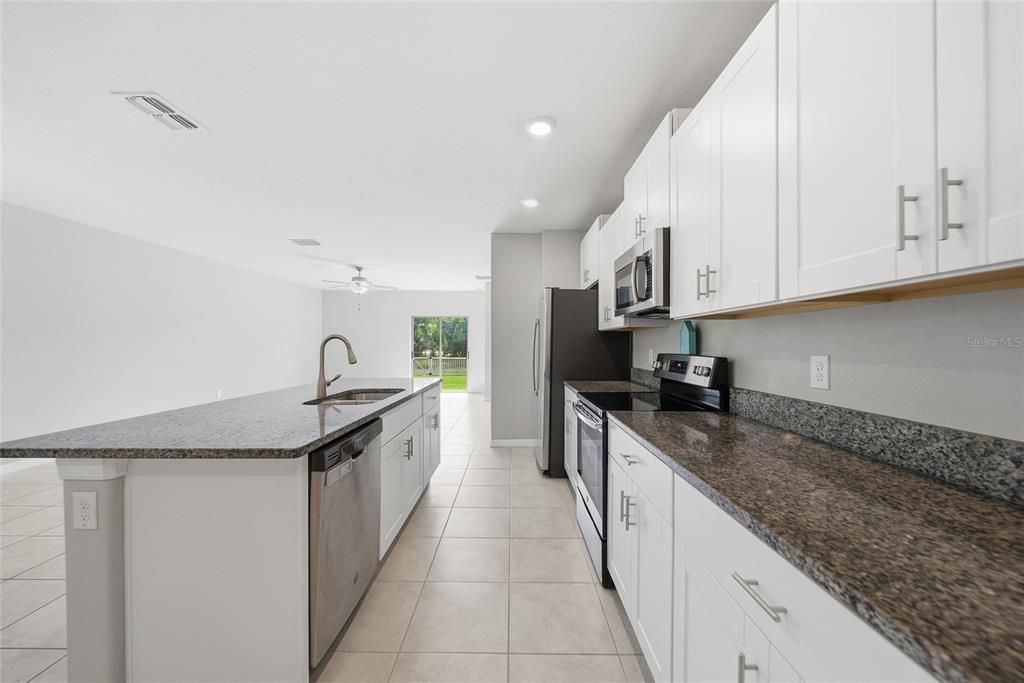 For Sale: $366,900 (5 beds, 2 baths, 2389 Square Feet)