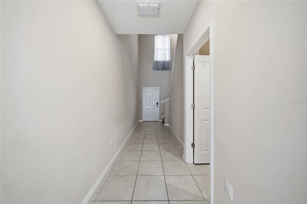 For Sale: $366,900 (5 beds, 2 baths, 2389 Square Feet)