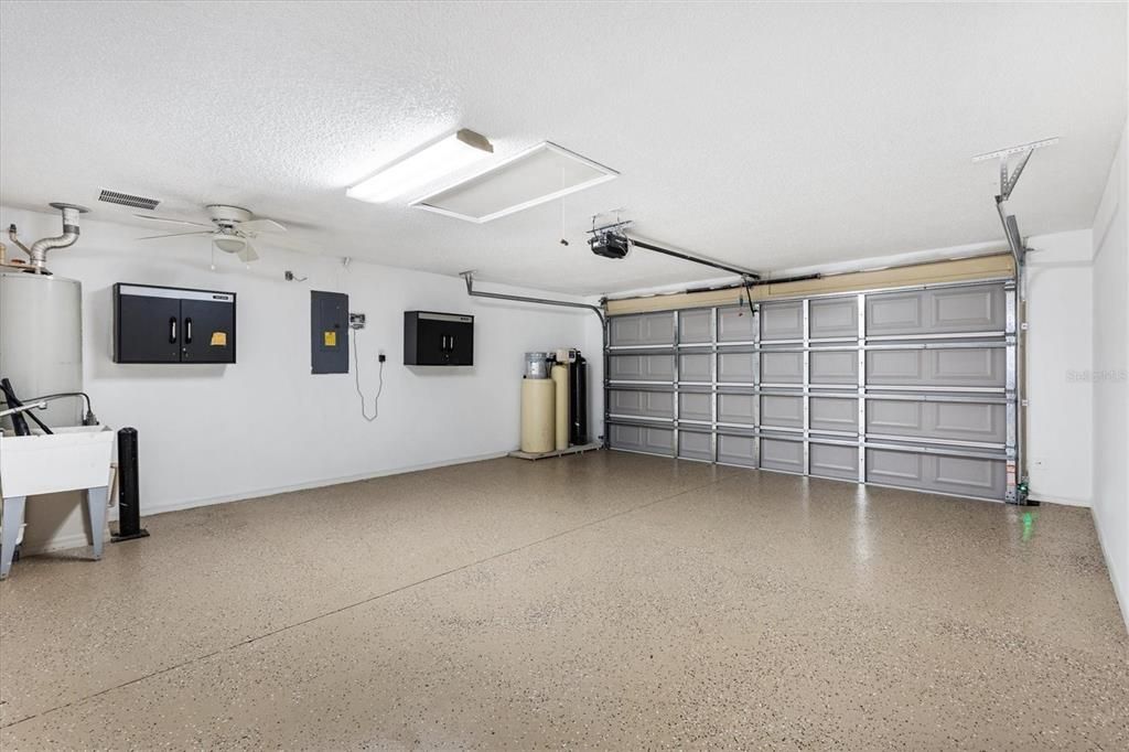 На продажу: $399,900 (3 спален, 2 ванн, 1808 Квадратных фут)