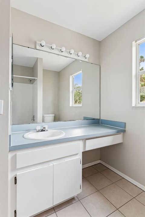 For Sale: $359,000 (3 beds, 2 baths, 1693 Square Feet)
