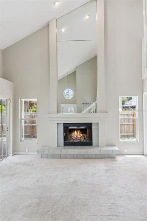 For Sale: $359,000 (3 beds, 2 baths, 1693 Square Feet)