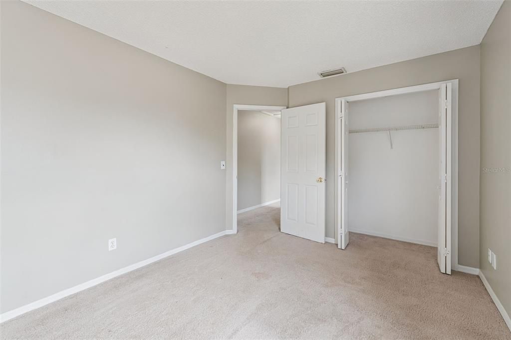 For Sale: $359,000 (3 beds, 2 baths, 1693 Square Feet)