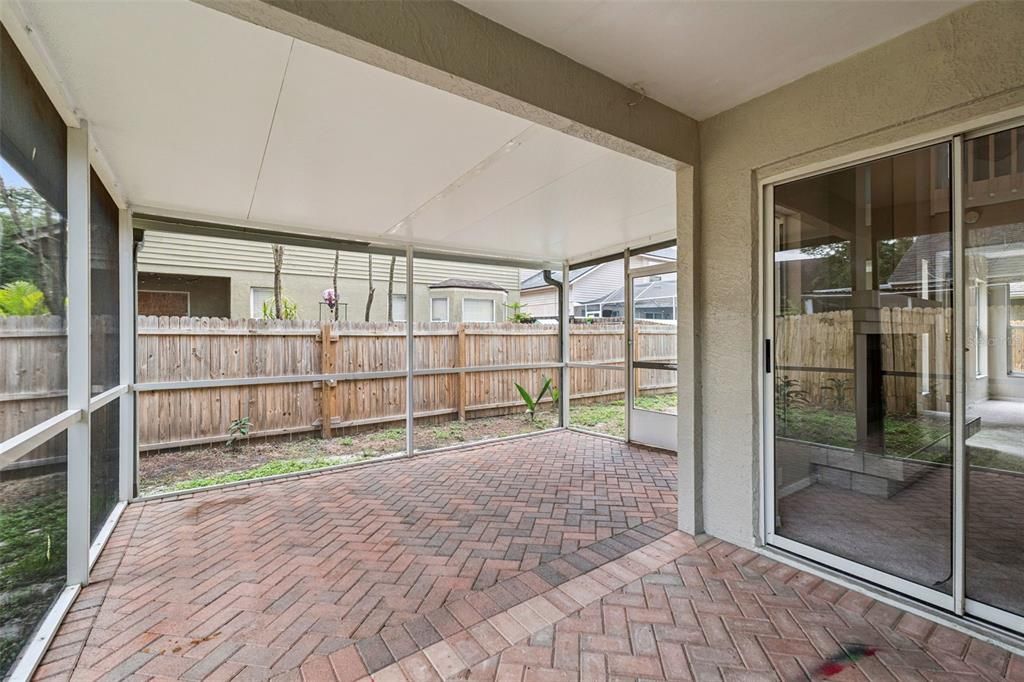 For Sale: $359,000 (3 beds, 2 baths, 1693 Square Feet)