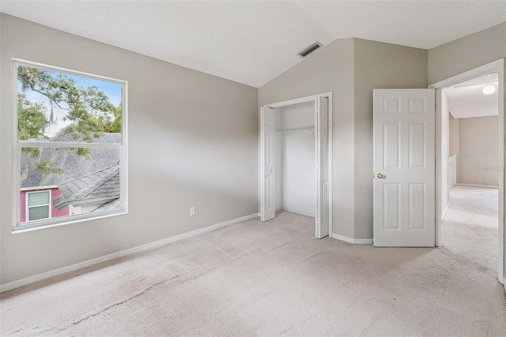 For Sale: $359,000 (3 beds, 2 baths, 1693 Square Feet)