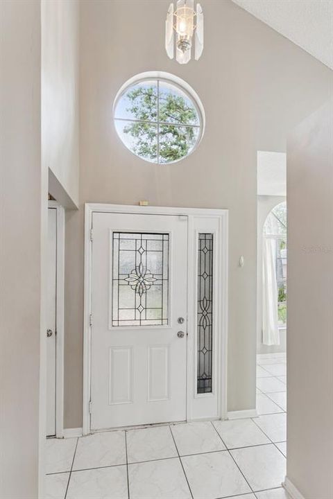 For Sale: $359,000 (3 beds, 2 baths, 1693 Square Feet)