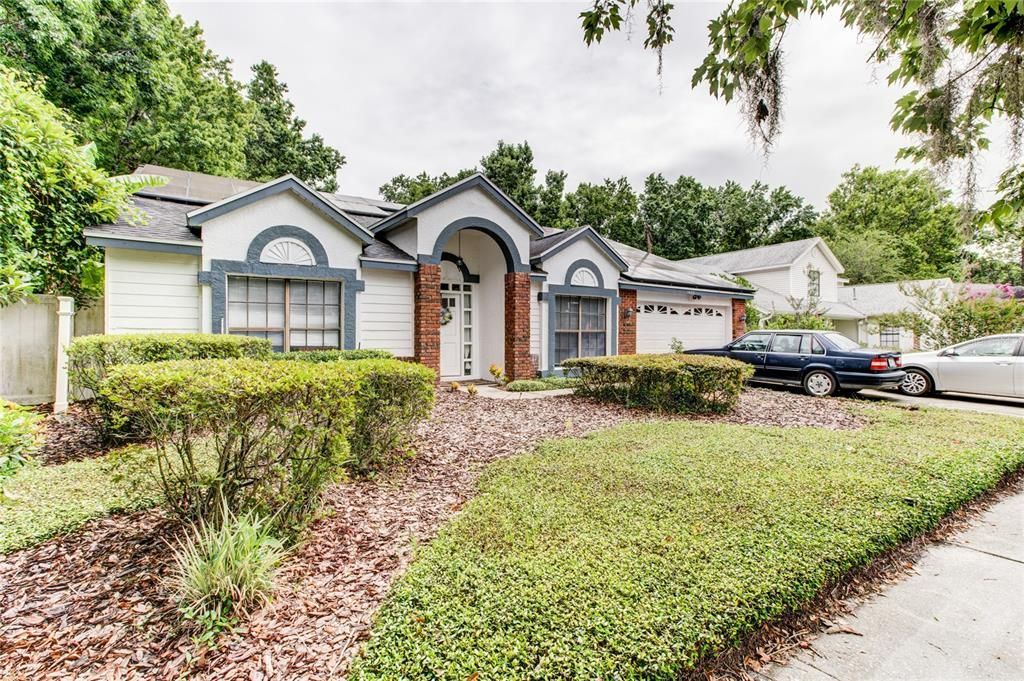For Sale: $524,000 (4 beds, 3 baths, 2355 Square Feet)