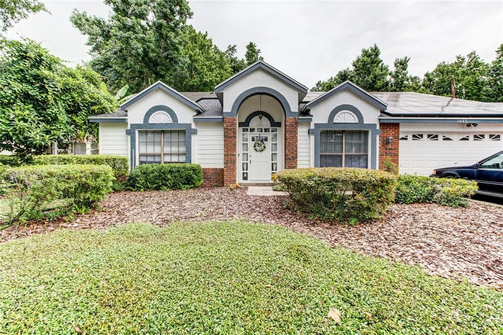 For Sale: $524,000 (4 beds, 3 baths, 2355 Square Feet)