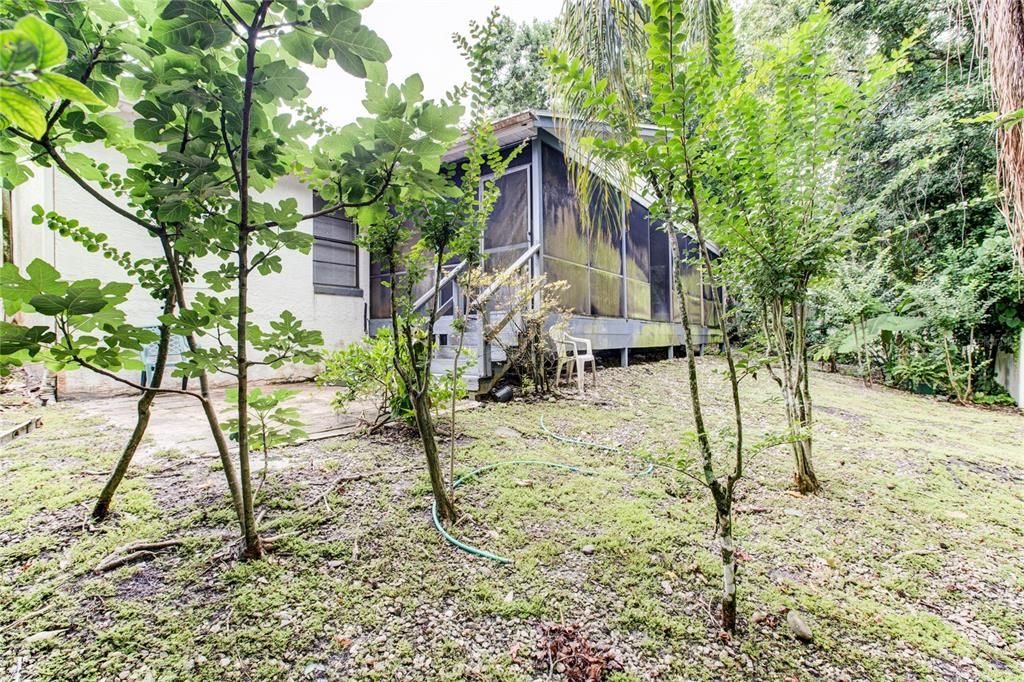 For Sale: $524,000 (4 beds, 3 baths, 2355 Square Feet)