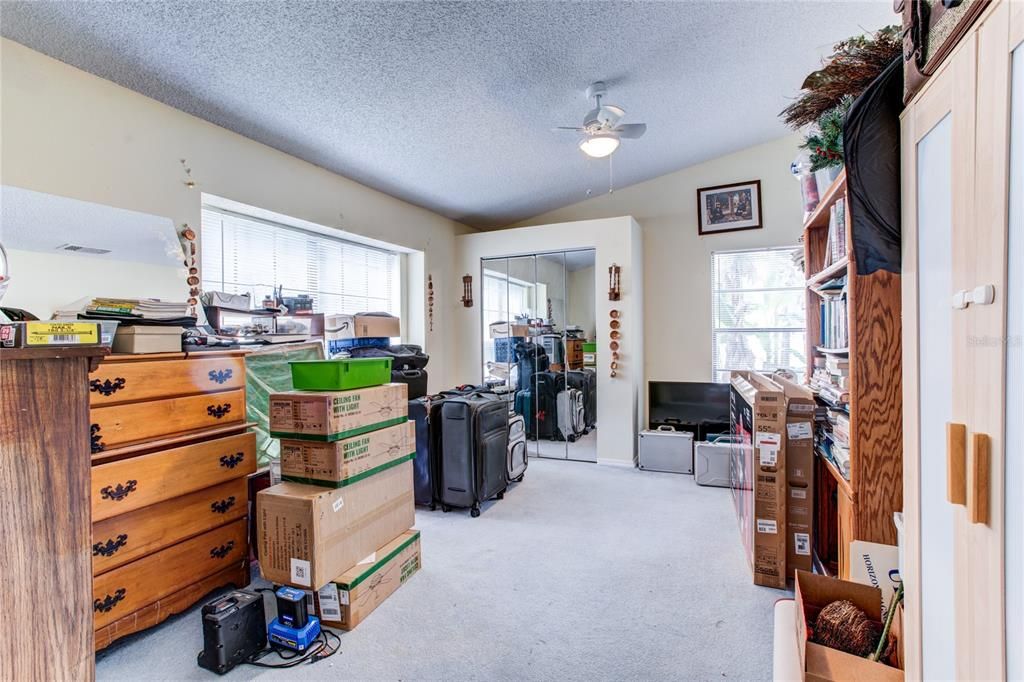 For Sale: $524,000 (4 beds, 3 baths, 2355 Square Feet)