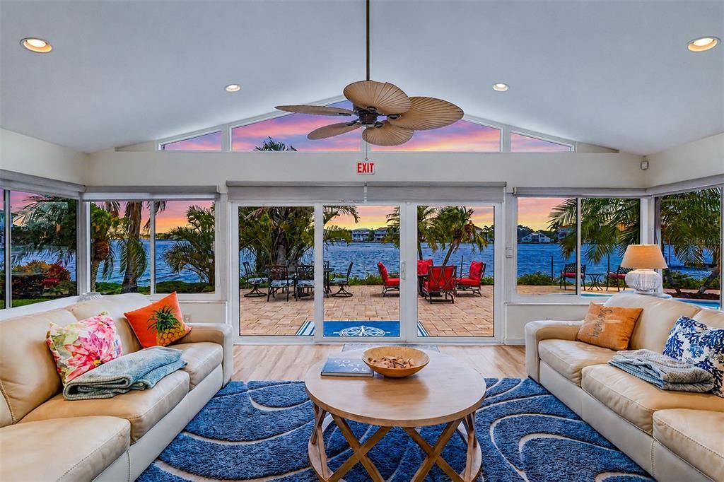 For Sale: $2,999,000 (4 beds, 3 baths, 2783 Square Feet)