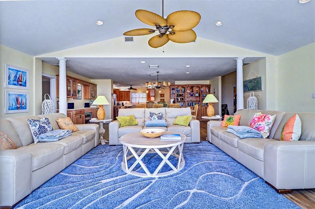 For Sale: $2,999,000 (4 beds, 3 baths, 2783 Square Feet)