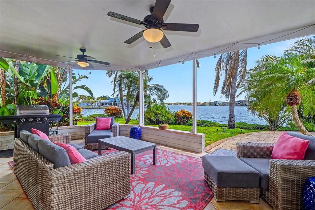 For Sale: $2,999,000 (4 beds, 3 baths, 2783 Square Feet)
