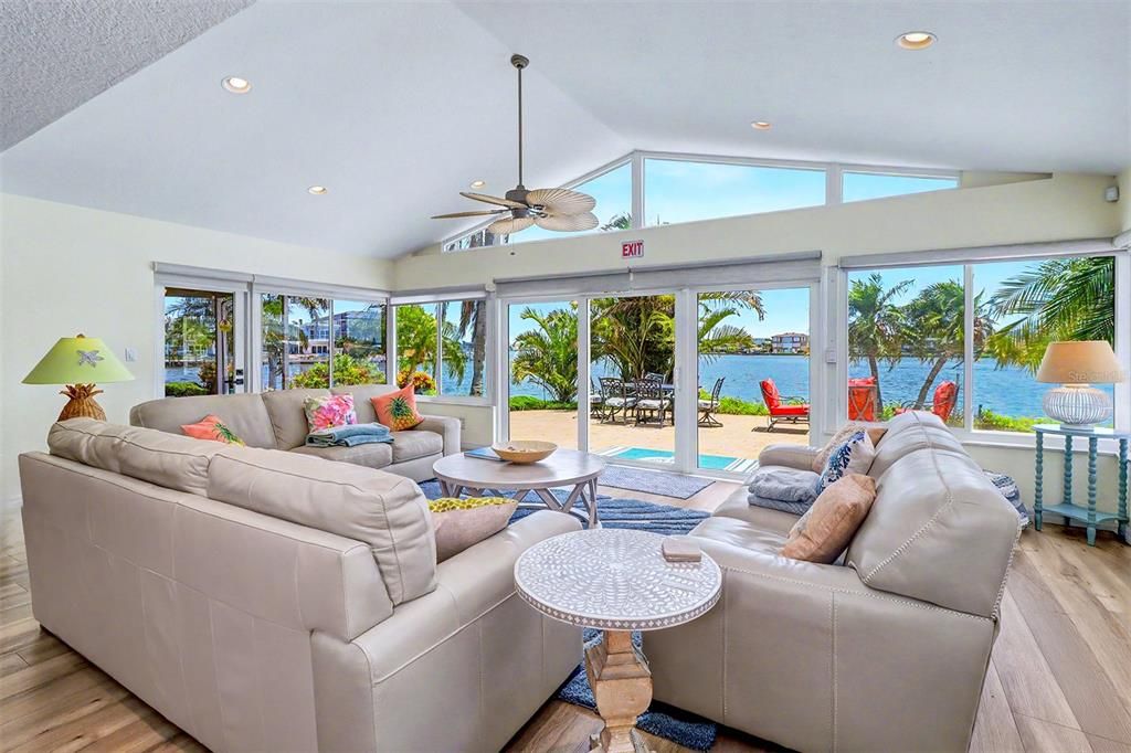 For Sale: $2,999,000 (4 beds, 3 baths, 2783 Square Feet)