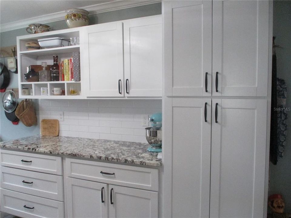 For Rent: $2,100 (2 beds, 2 baths, 1399 Square Feet)