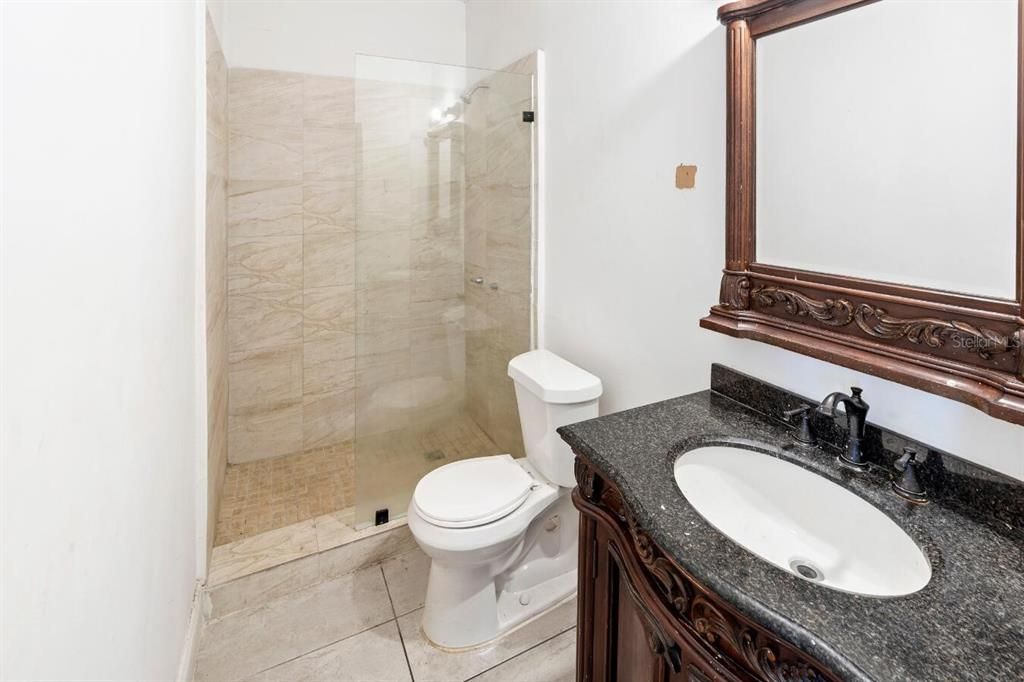 For Sale: $745,000 (7 beds, 4 baths, 2216 Square Feet)