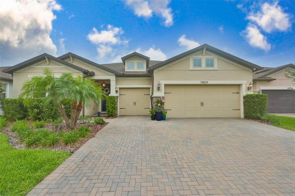 En Venta: $1,089,800 (6 camas, 4 baños, 4169 Pies cuadrados)