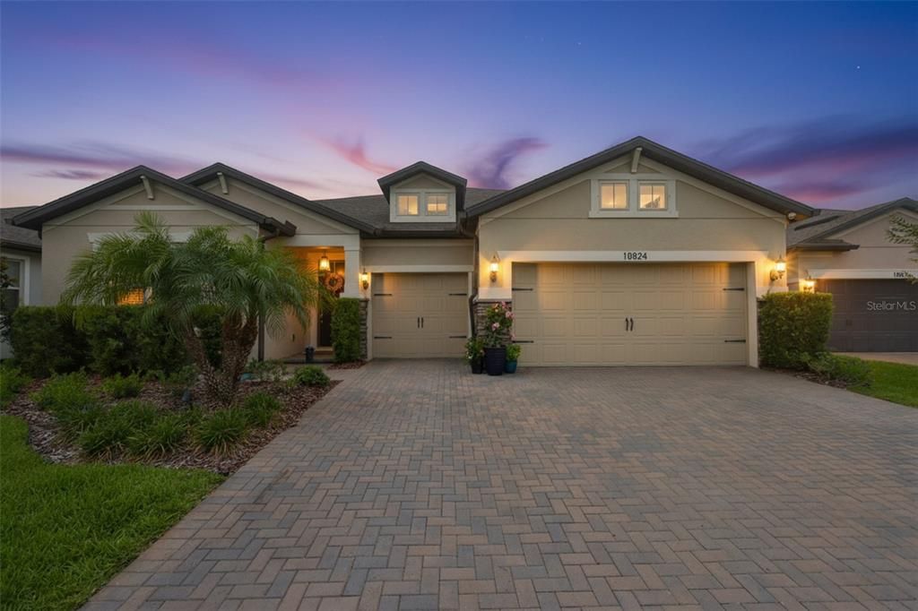 En Venta: $1,089,800 (6 camas, 4 baños, 4169 Pies cuadrados)
