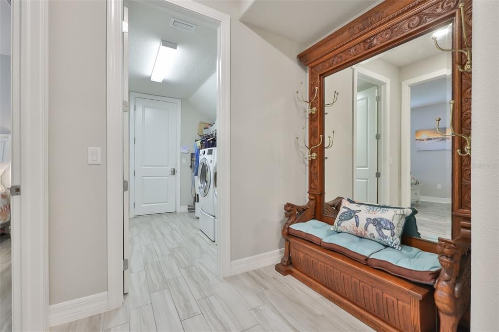 En Venta: $1,089,800 (6 camas, 4 baños, 4169 Pies cuadrados)