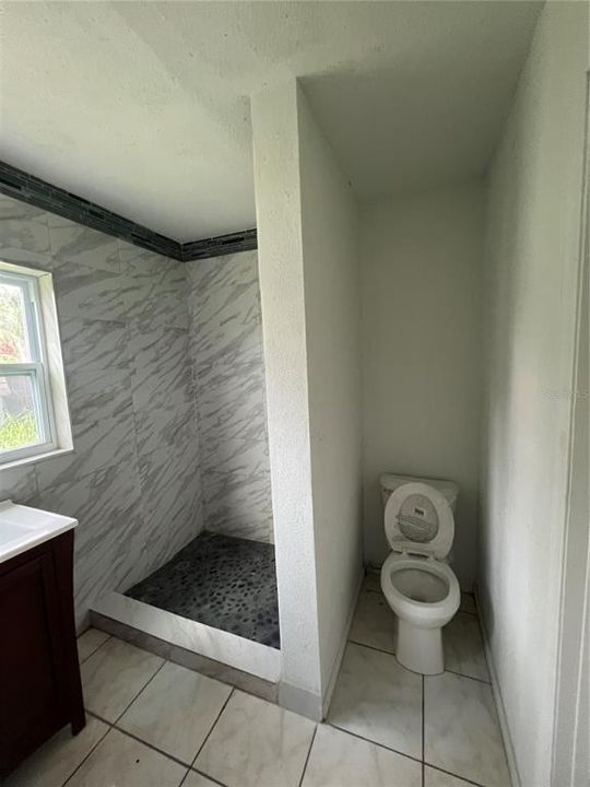 For Sale: $398,000 (4 beds, 2 baths, 1521 Square Feet)
