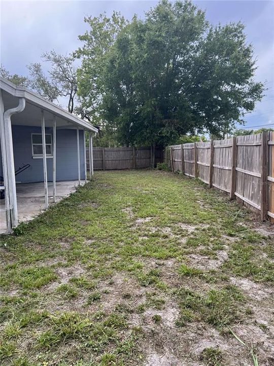 For Sale: $398,000 (4 beds, 2 baths, 1521 Square Feet)