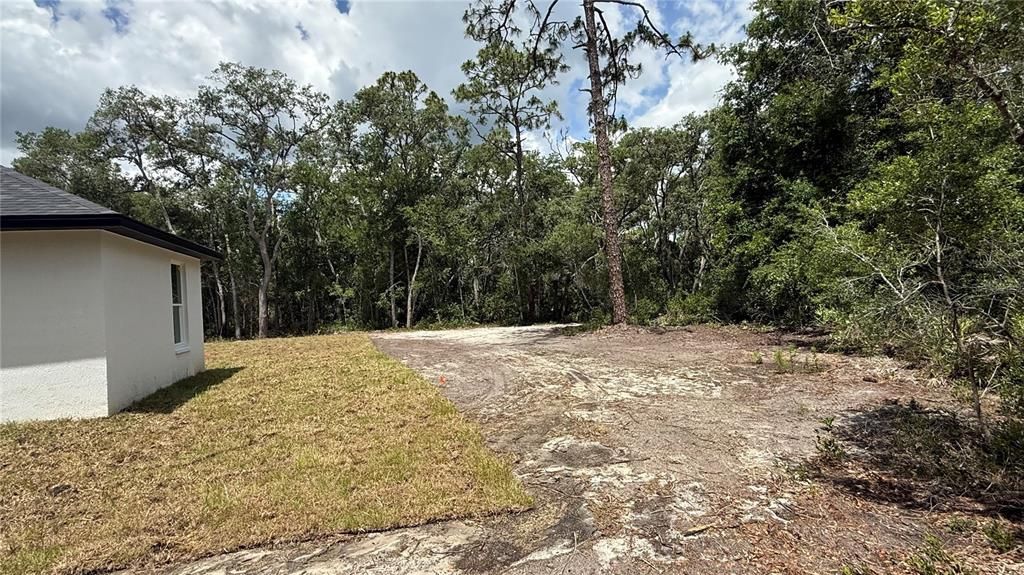 For Sale: $539,900 (4 beds, 2 baths, 2061 Square Feet)