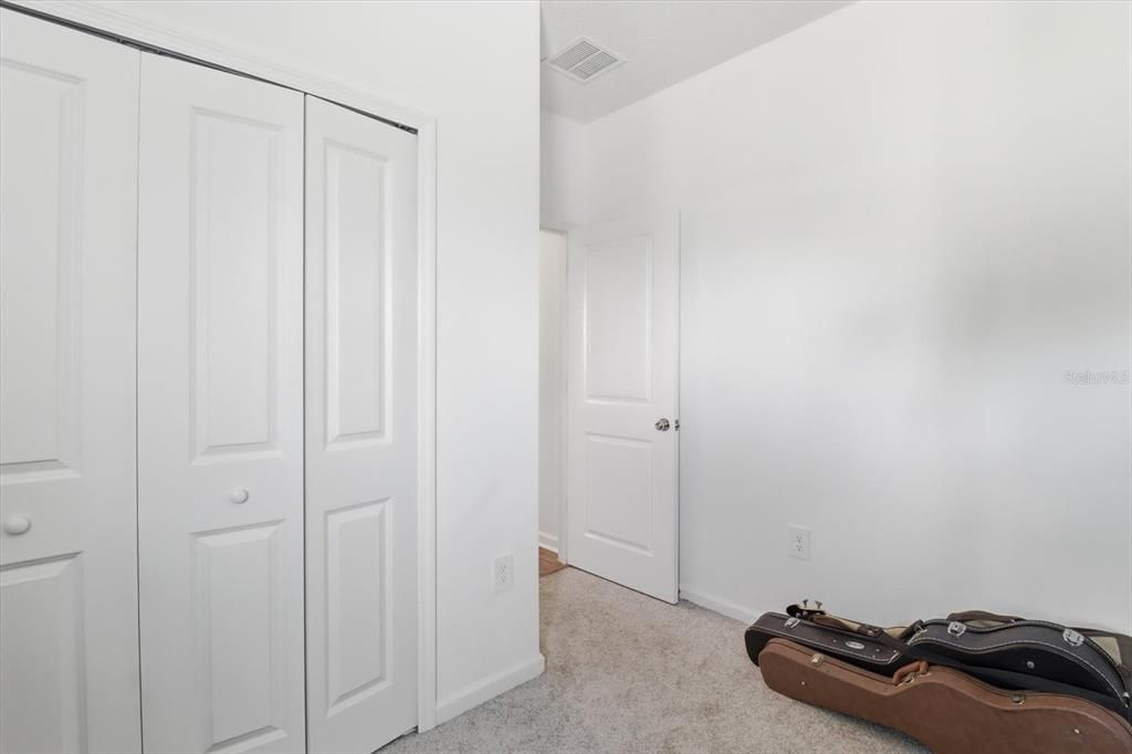 For Sale: $375,000 (4 beds, 3 baths, 2180 Square Feet)