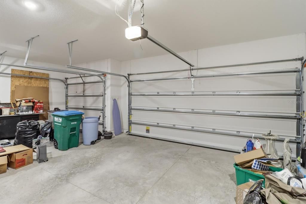 For Sale: $375,000 (4 beds, 3 baths, 2180 Square Feet)