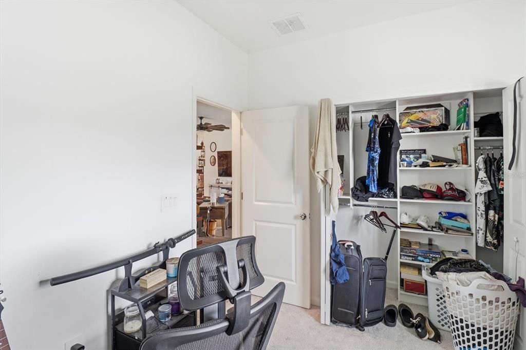 For Sale: $375,000 (4 beds, 3 baths, 2180 Square Feet)