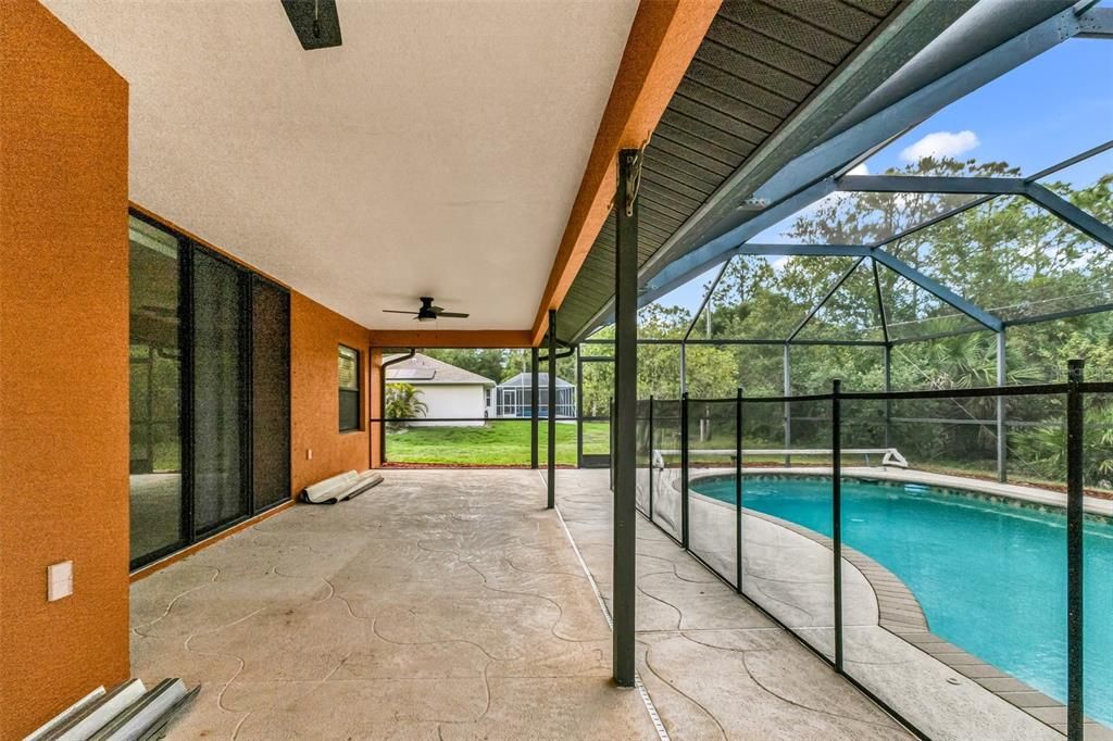 For Sale: $360,000 (3 beds, 2 baths, 1667 Square Feet)