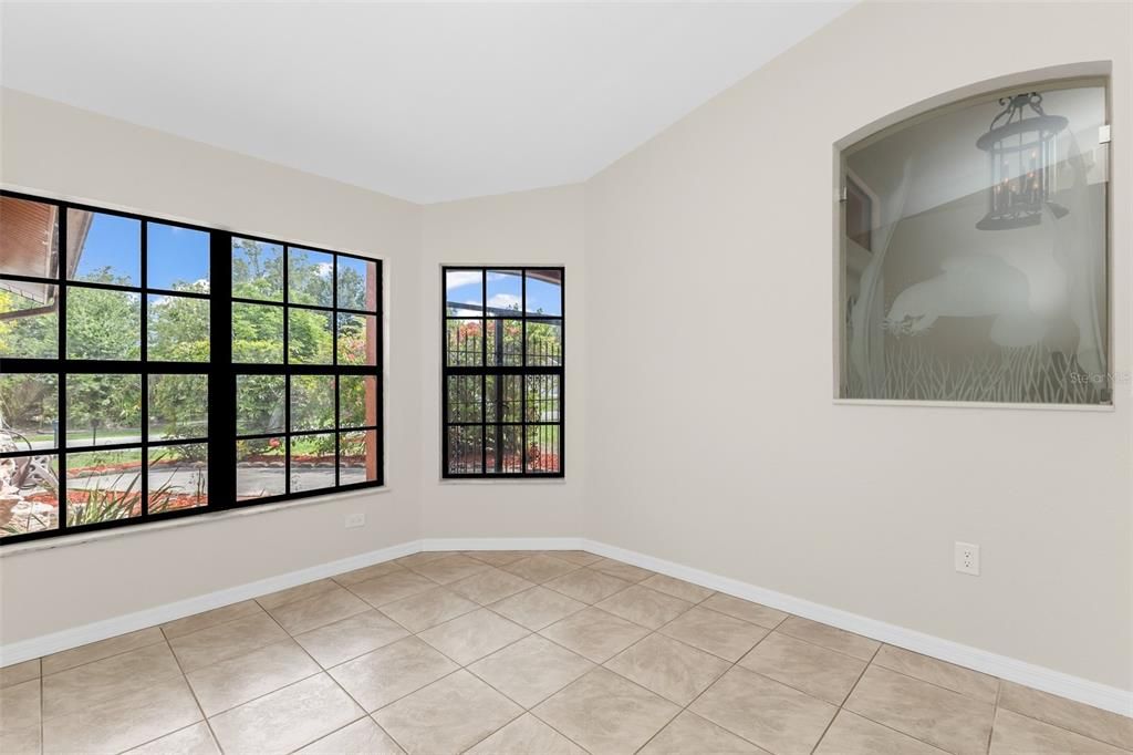 For Sale: $360,000 (3 beds, 2 baths, 1667 Square Feet)