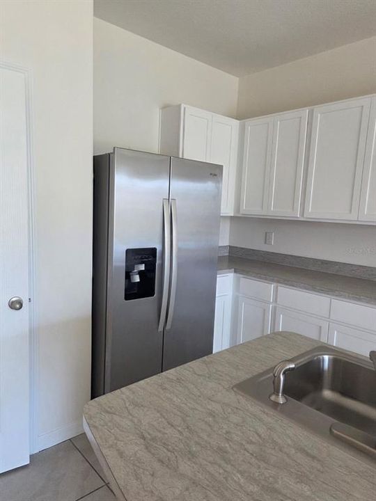 For Sale: $360,000 (3 beds, 2 baths, 1676 Square Feet)