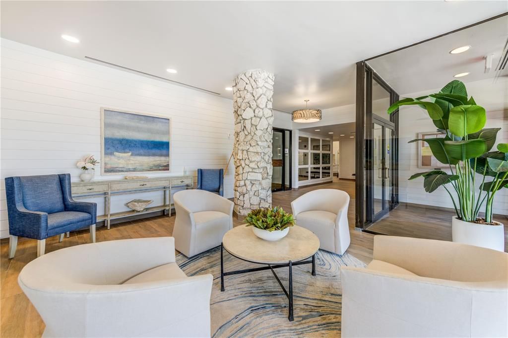 For Rent: $4,000 (2 beds, 2 baths, 1180 Square Feet)