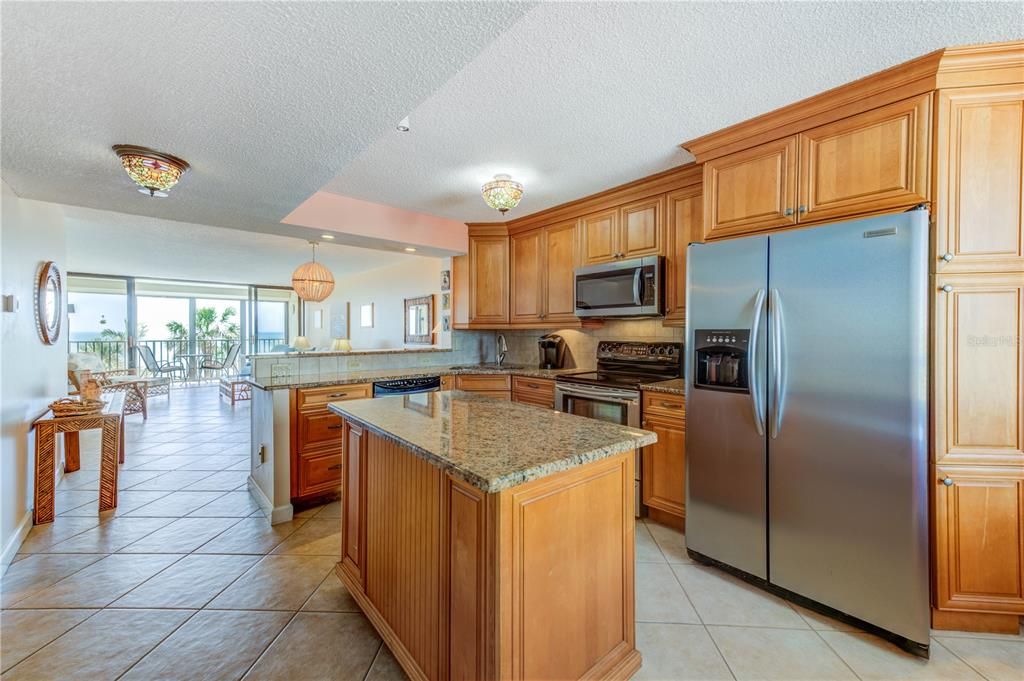 For Rent: $4,000 (2 beds, 2 baths, 1180 Square Feet)