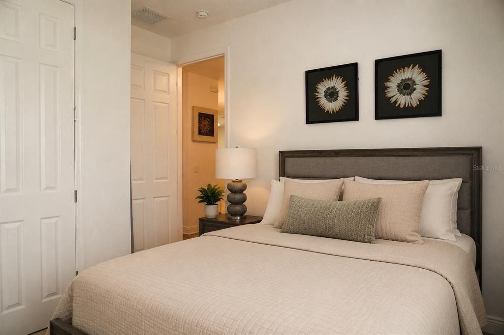 For Rent: $2,500 (4 beds, 2 baths, 1714 Square Feet)