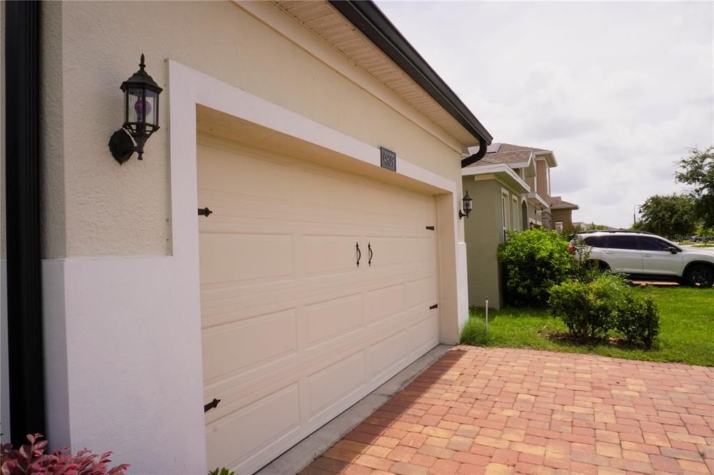 For Rent: $2,500 (4 beds, 2 baths, 1714 Square Feet)